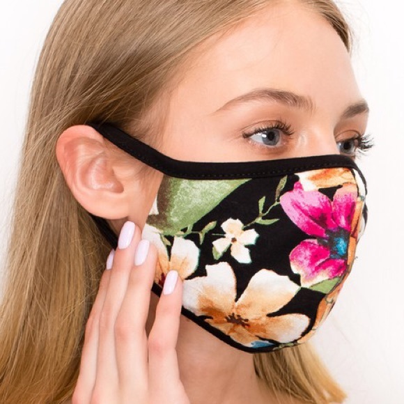 MADE IN USA, Floral Print Face Mask - Picture 2 of 3